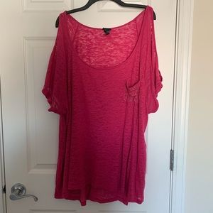 💕 Torrid Pink Open Shoulder Sleeve Blouse